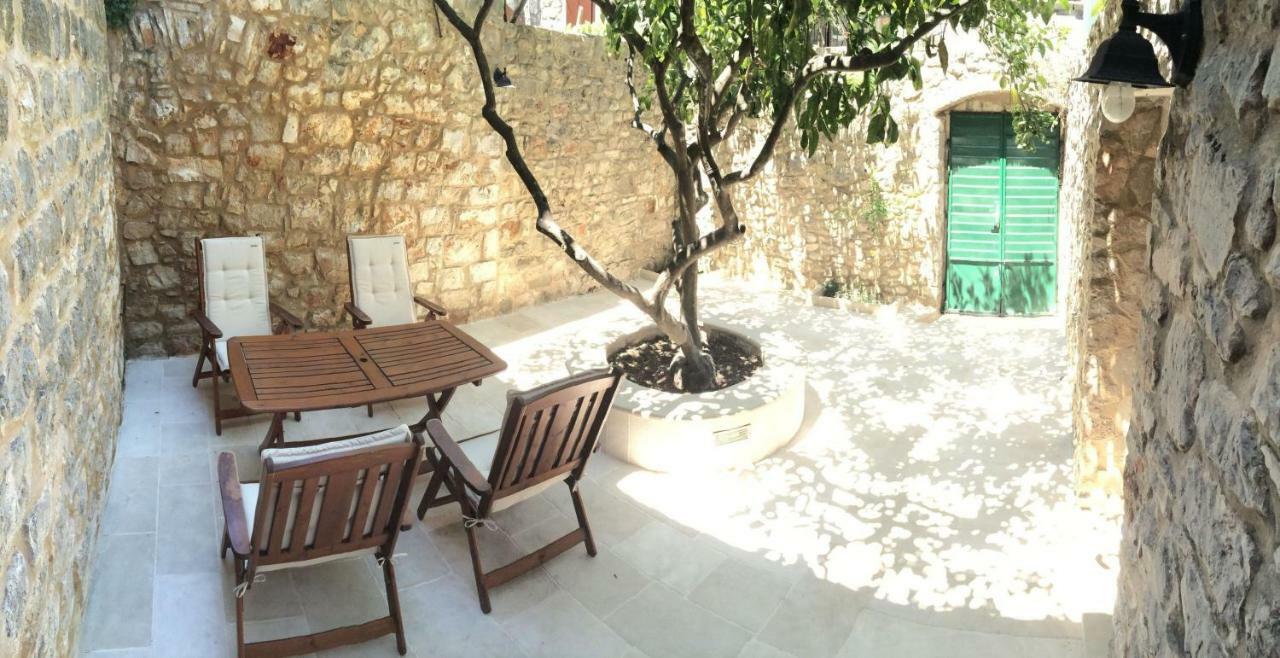Villa Authentico Deluxe Stari Grad Stari Grad  Exterior foto